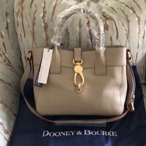 Dooney & Bourke Amelia Tote